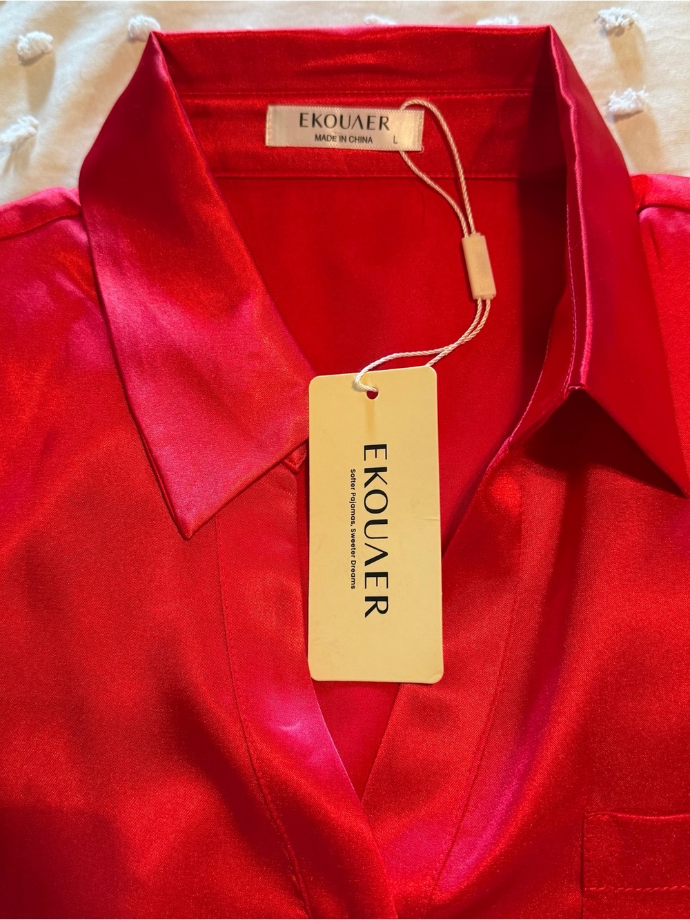 Satin Short-Sleeve Button-Down Shirt in Vibrant Red - Large - Picture 2 of 5